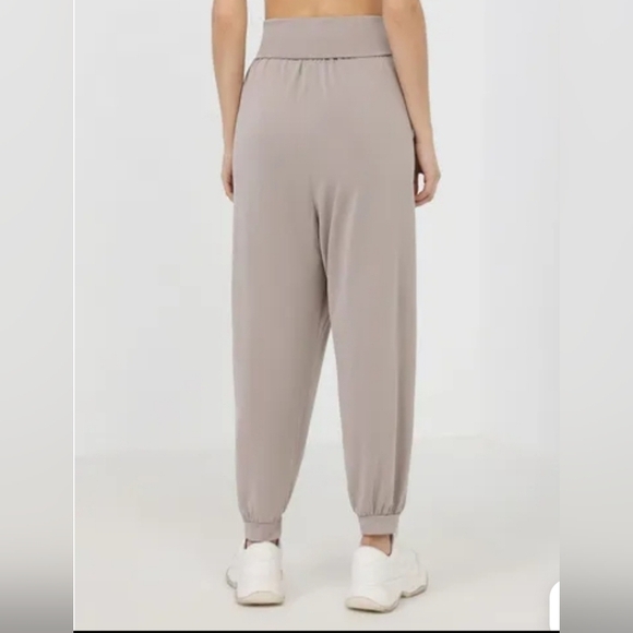 OYSHO Sport Relaxed Fit High-Waisted Lounge Pants size S - Picture 2 of 10